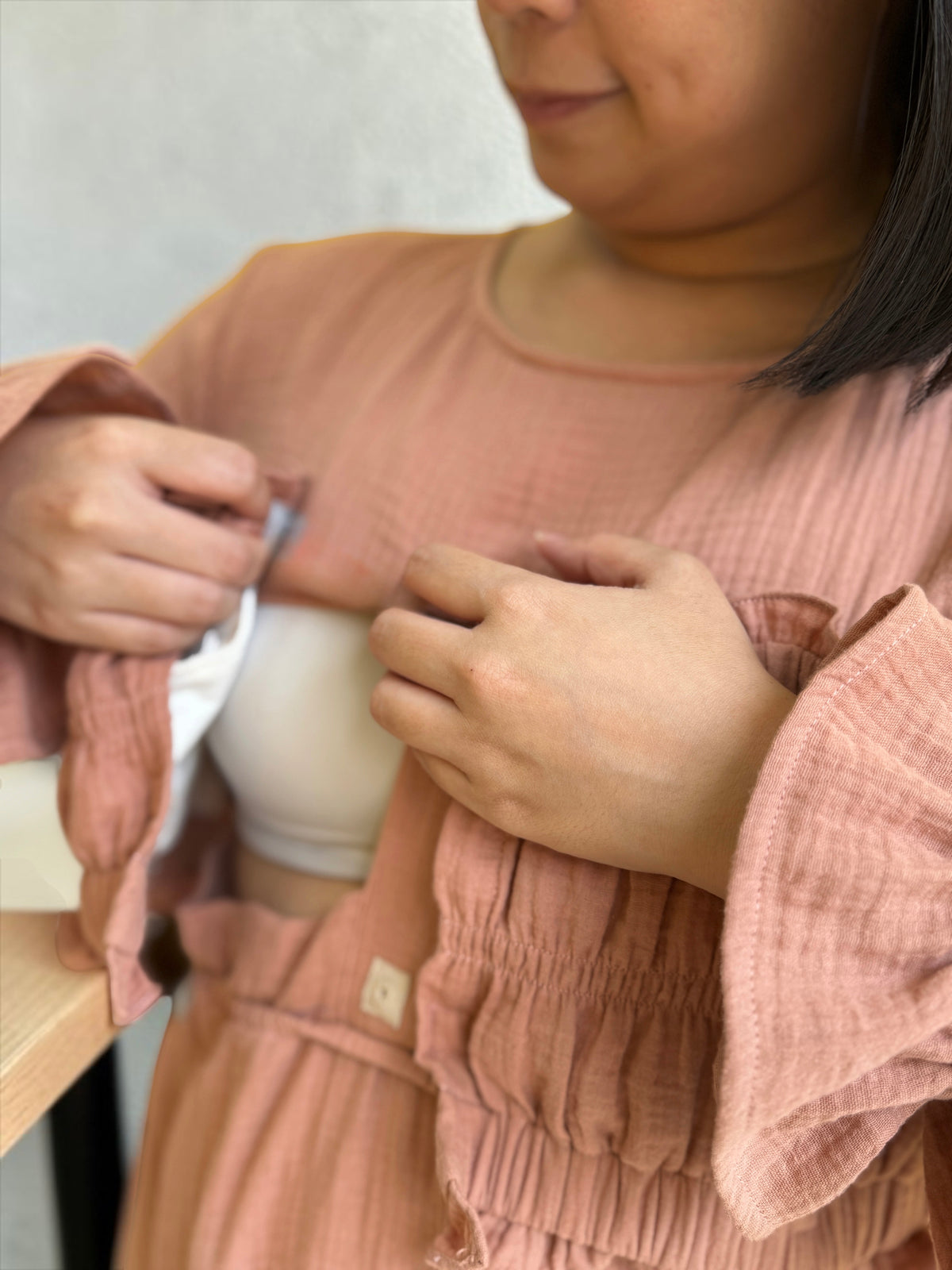 100% Cotton Muslin Long Sleeve Maternity Dress / Made in Hong Kong